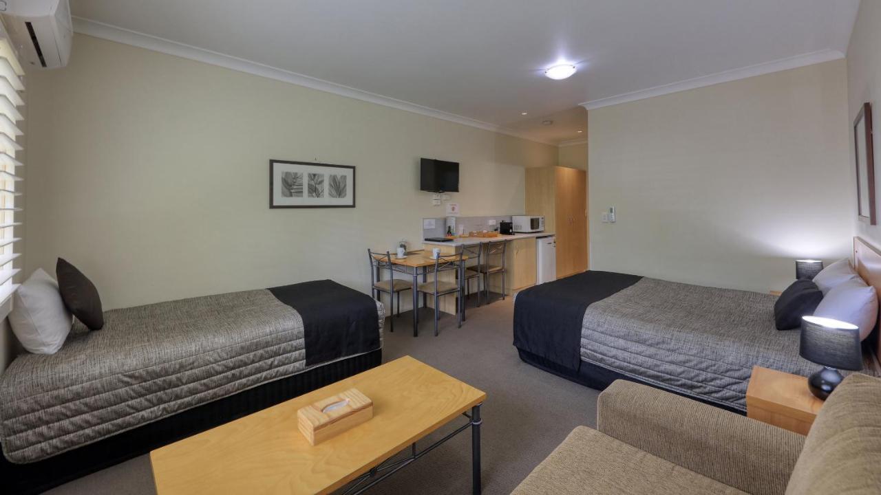 Country Roads Motor Inn Goondiwindi Esterno foto